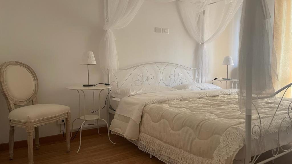 Doctor House Standard, Suites & Luxury Rooms Энна Экстерьер фото